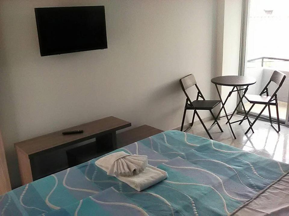 Okawango Hotel Girardot Esterno foto