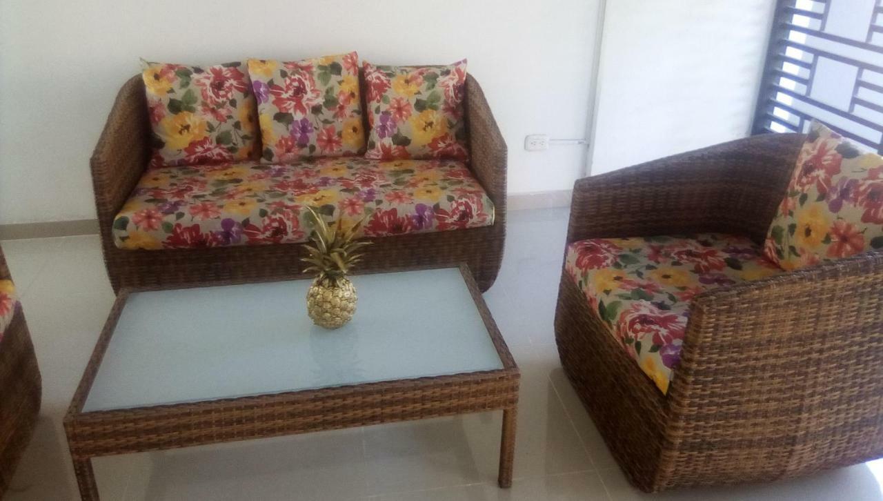 Okawango Hotel Girardot Esterno foto